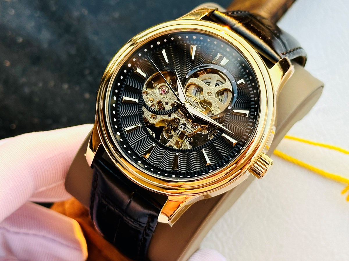 Invicta Automatic 22578 Vintage Objet D Art Black Dial - Đồng Hồ Nam