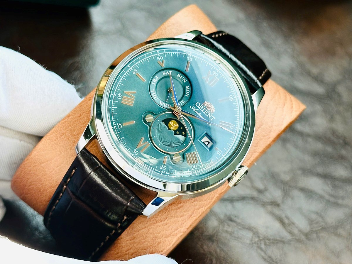 ORIENT SUN AND MOON  RA-AK0805E30B