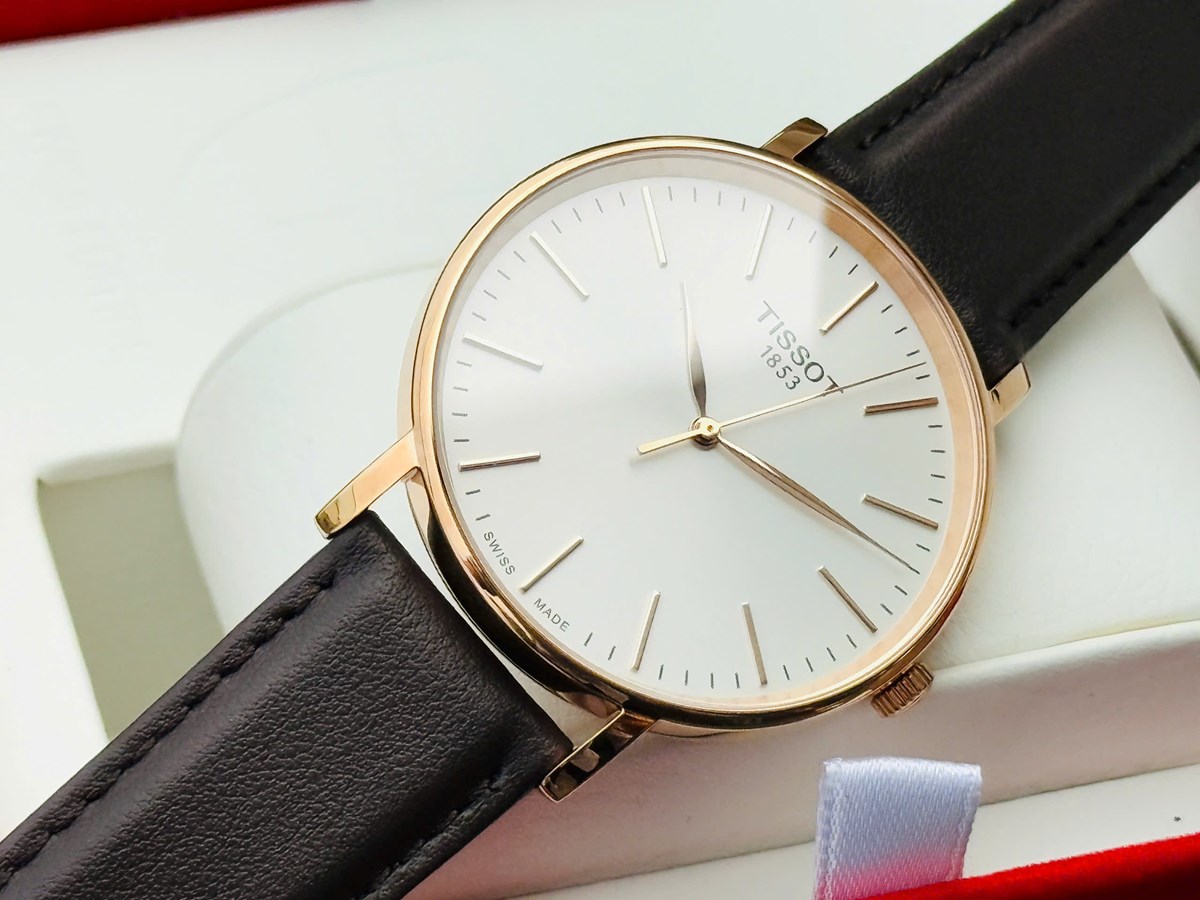  TISSOT EVERYTIME Gent T143.410.36.011.00 